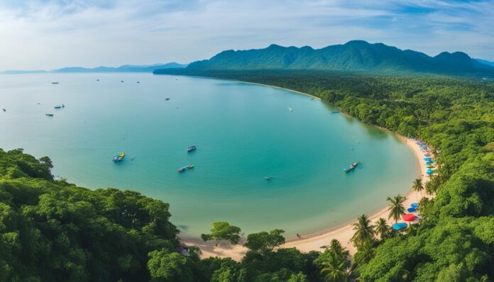 Popular day trips from Kampot to nearby historical sites like Kep Beach?
