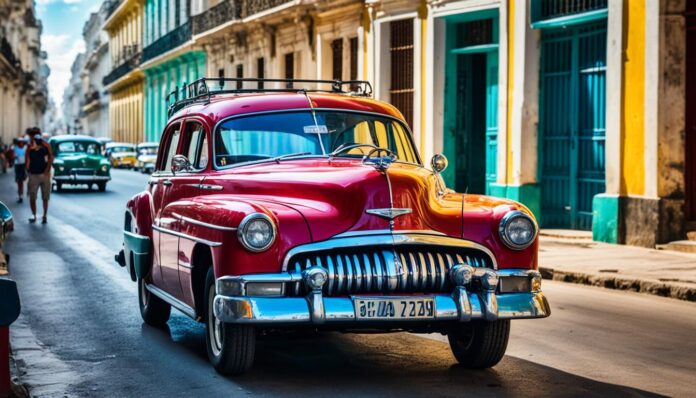What are essential travel tips for visitors to Havana?