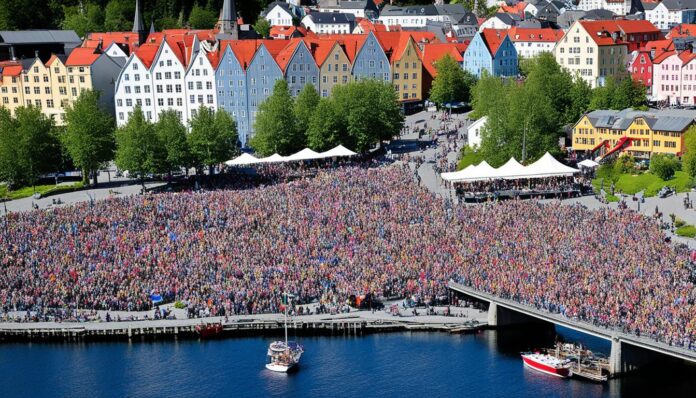 What is the best time of year to visit Trondheim for festivals and events?