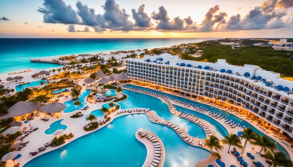 luxury resorts in Cancun