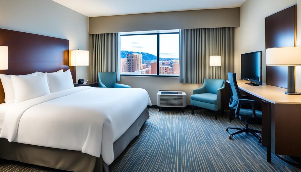 inexpensive hotel rooms near Henderson