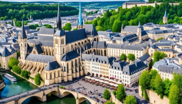 What are the top 5 must-see attractions in Luxembourg City?